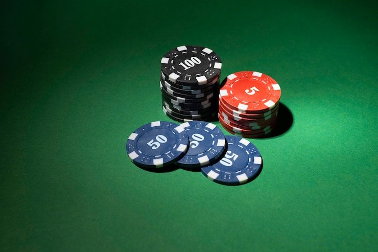 maxbet338 login mobile app interface showing sportsbook markets and live-casino options